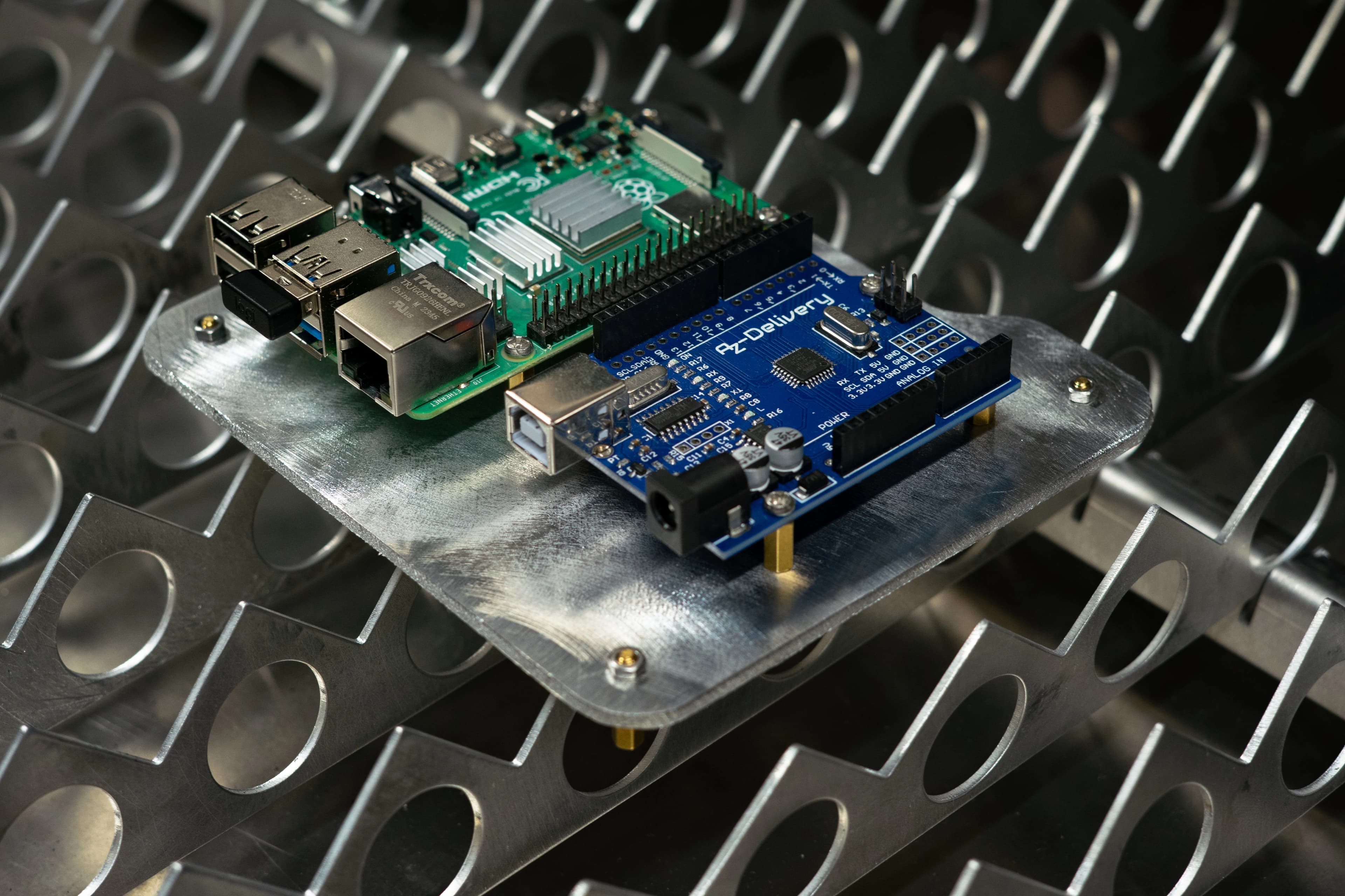 Mount — 3mm Aluminium